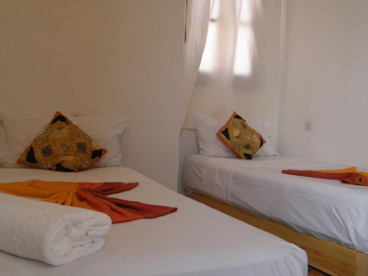 Hostel Mondial Marrakesh Buitenkant foto