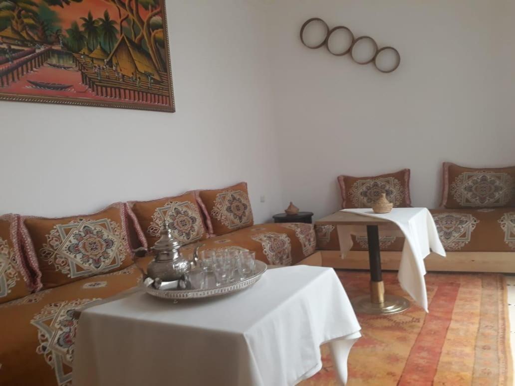 Hostel Mondial Marrakesh Buitenkant foto